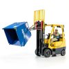 Low-Profile Self-Dumping Forklift Hopper Global Industrial 6000lb-2